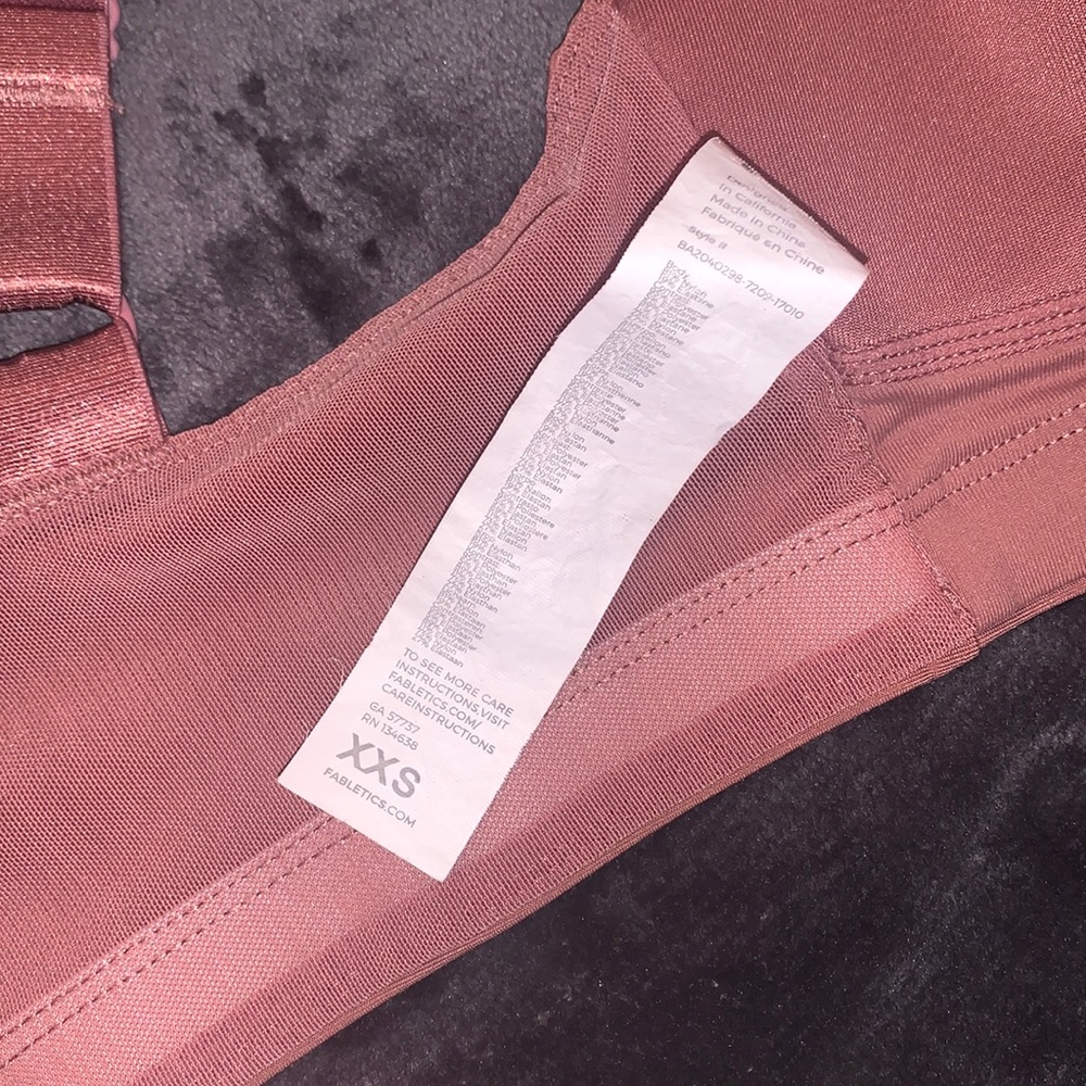 Fabletics Sports Bra - Picture 4 of 5